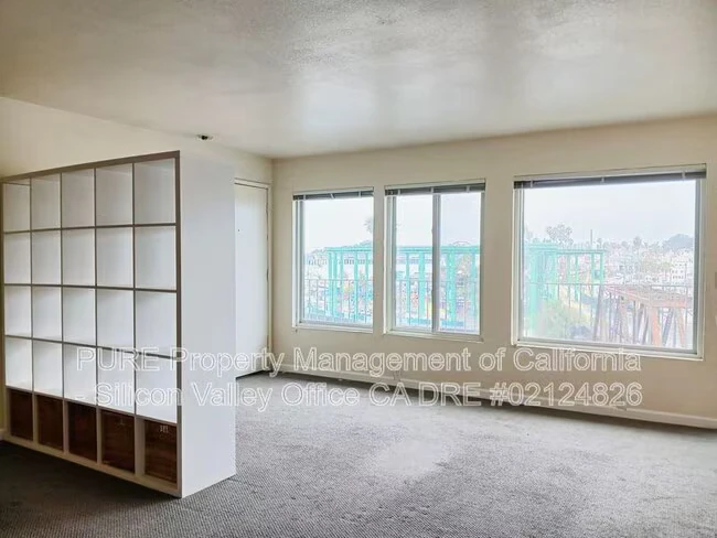 1104 E Cliff Dr Santa Cruz, CA 95062 photo 5