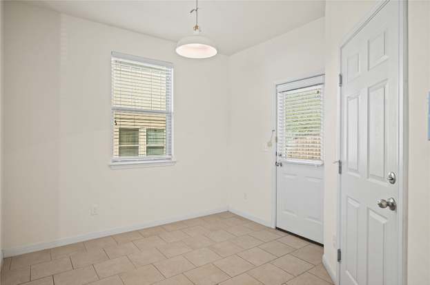 5428 Falling Leaf Ln Austin, TX 78744 photo 5