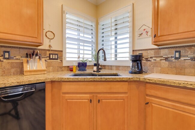 1749 W Owens Way Anthem, AZ 85086 photo 5