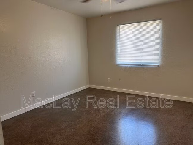 2918 E Roeser Rd Phoenix, AZ 85040 photo 4