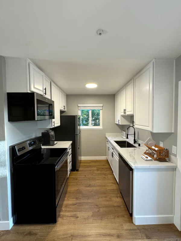 2304 Maher Dr Santa Rosa, CA 95405 photo 2