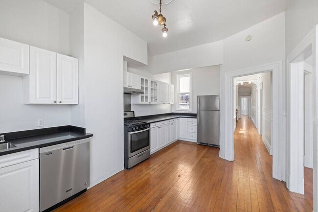 267 South Van Ness Avenue, San Francisco, CA 94103 photo 4
