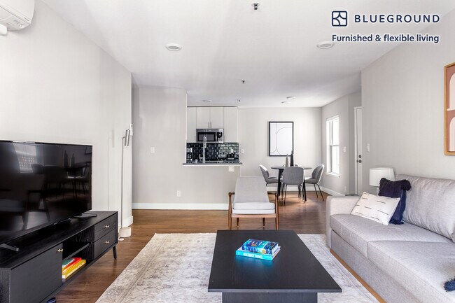 950 High School Way Mountain View, CA 94041 photo 2