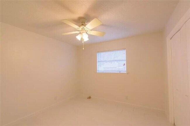 2137 Shady Grove Drive, Bedford, TX 76021 photo 5
