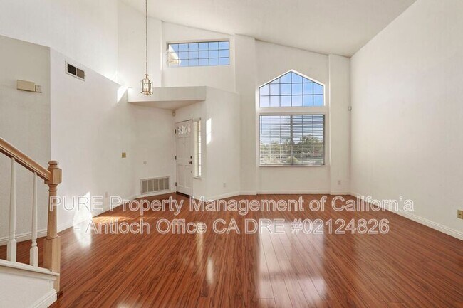 4450 Horseshoe Circle, Antioch, CA 94531 photo 4