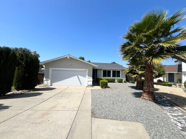 2369 Nieman Court, San Jose, CA 95121 photo 2