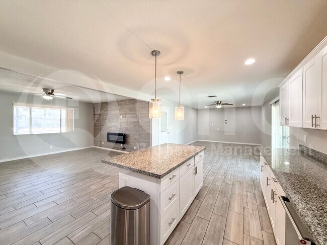 1718 W Auburn St Mesa, AZ 85201 photo 4