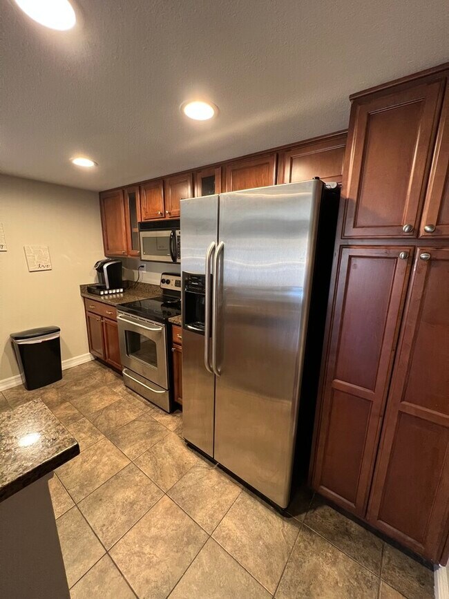 15277 Maturin Dr. photo 5