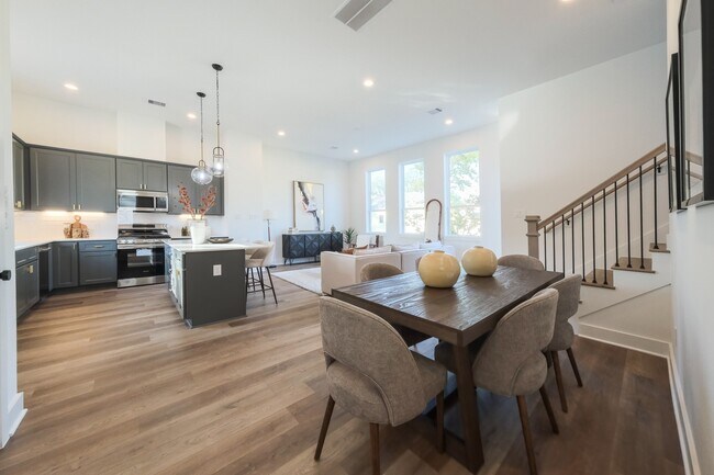 835 Elkhart Street, Houston, TX 77091 photo 3