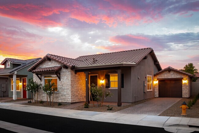 The Village at Hamilton Landing photo 2