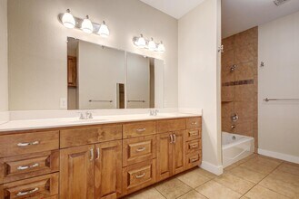 4613 Avenue B, Austin, TX 78751 photo 3