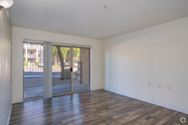 Senior Living- Lifestyles of Glendale photo 5