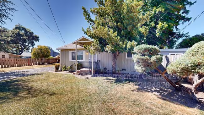845 McMinn Ave Santa Rosa, CA 95407 photo 2