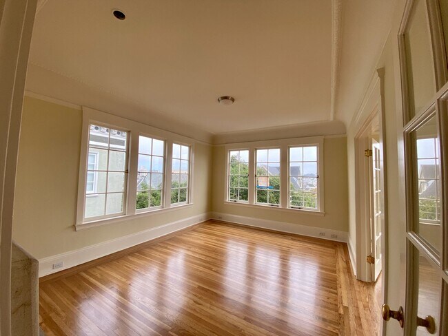 2760 Sacramento Street, San Francisco, CA 94115 photo 4