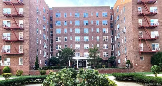 105-25 64th Ave Queens, NY 11375 photo 2