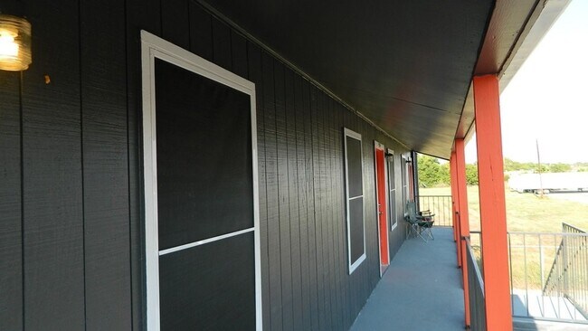 515 Humble Ave San Antonio, TX 78225 photo 2