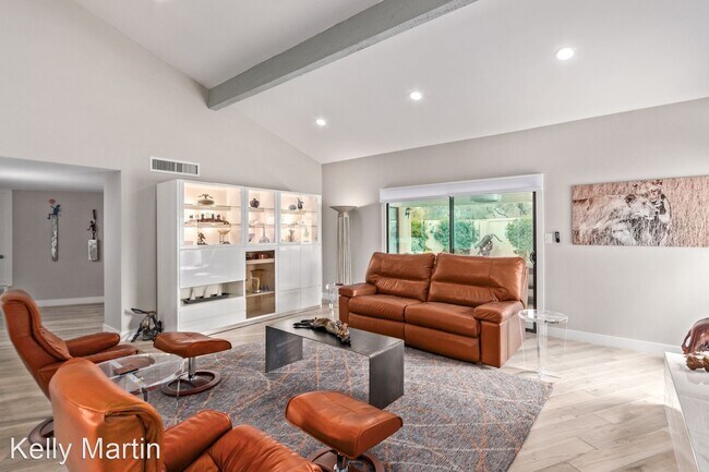 7244 E Solano Dr Scottsdale, AZ 85250