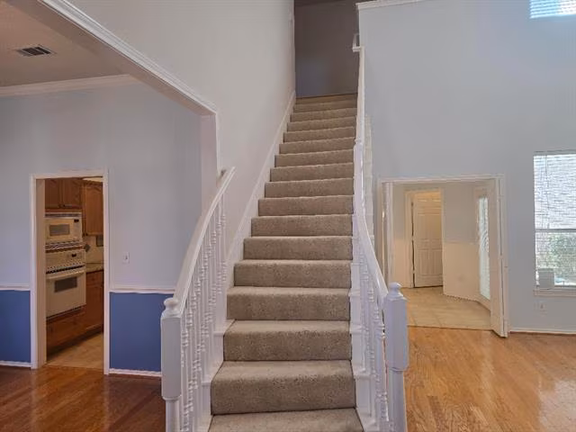 5940 Rosebud Dr Dallas, TX 75252 photo 2