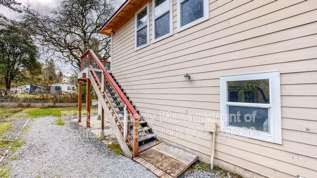 3911 Ross Rd Sebastopol, CA 95472 photo 2