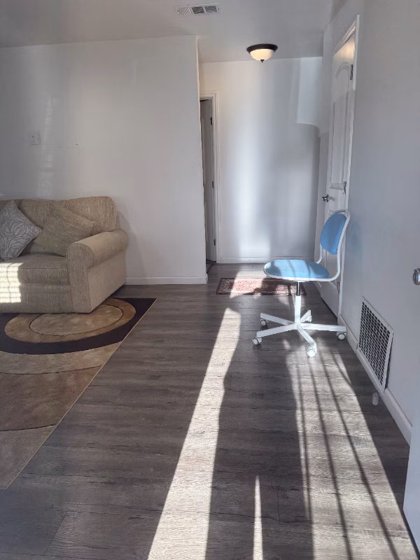 914 McCreery Ave San Jose, CA 95116 photo 3