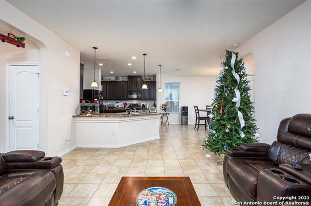 4523 Stetson Run San Antonio, TX 78223 photo 5
