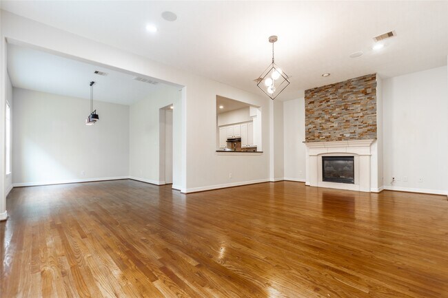 2923 Royal Oaks Crest, Houston, TX 77082 photo 5