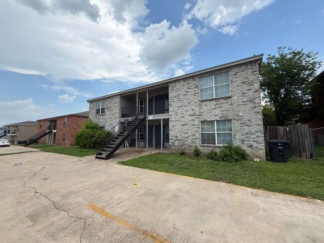 2808 Leroy Cir Killeen, TX 76542 photo 2