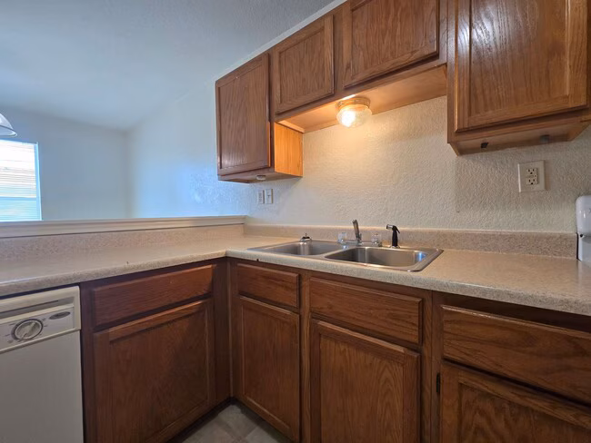 2808 Leroy Cir Killeen, TX 76542 photo 5