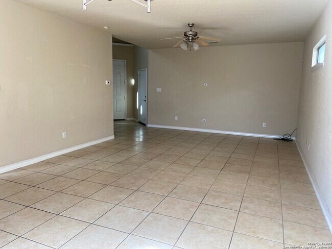 1302 Tweed Willow San Antonio, TX 78258 photo 4