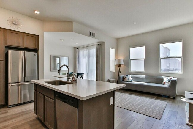 1455 Banahaw Way Chula Vista, CA 91915 photo 4