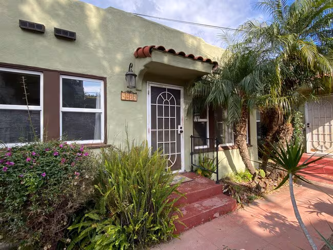4637-4645 Park Blvd San Diego, CA 92116 photo 2