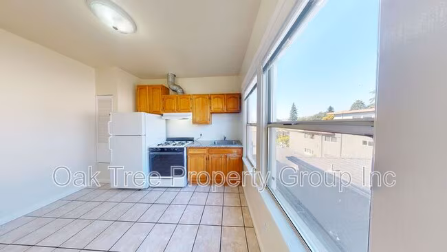 2605 High St Oakland, CA 94619 photo 4
