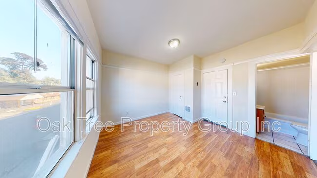 2605 High St Oakland, CA 94619 photo 5