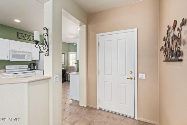 17838 N Navarro Ct Surprise, AZ 85374 photo 3