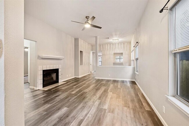 21216 Derby Day Ave Pflugerville, TX 78660 photo 4