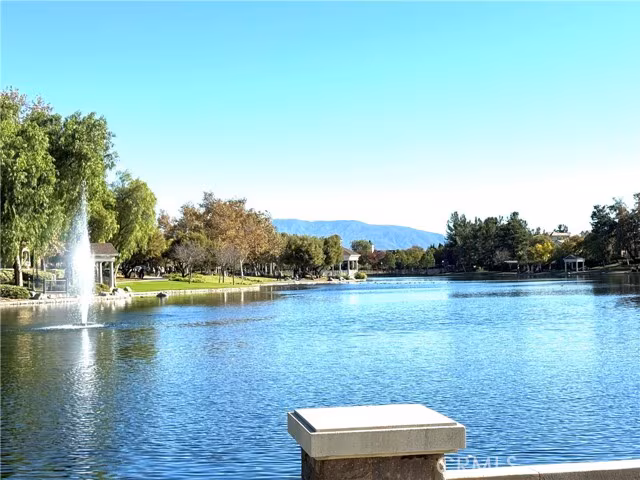 40040 Pasadena Dr Temecula, CA 92591 photo 5