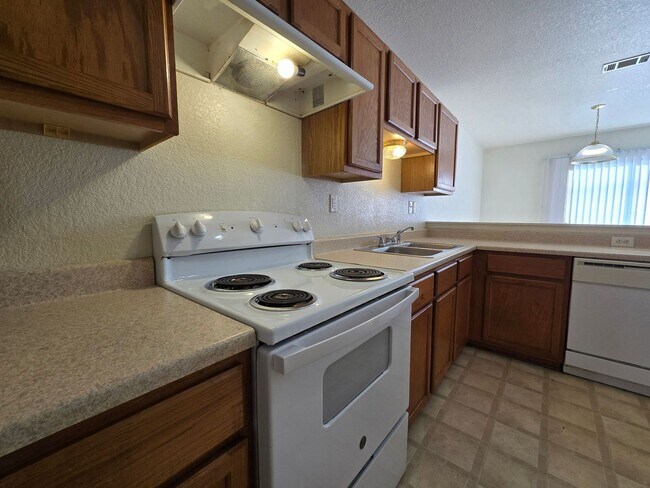 2808 Leroy Cir Killeen, TX 76542 photo 5