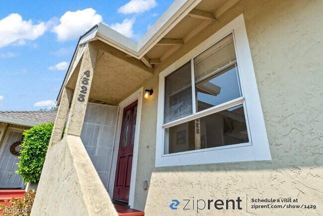 4321 Everett Avenue, Oakland, CA 94602 photo 2