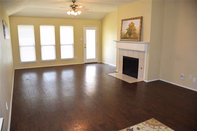 9809 Carter Drive, Mckinney, TX 75072 photo 2