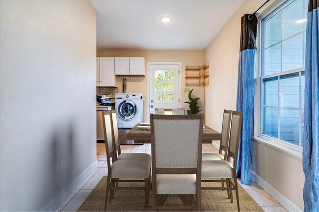 301 E Powell Ln Austin, TX 78753 photo 3