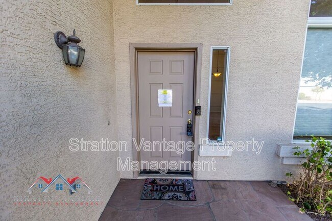 2421 W Indigo Dr Chandler, AZ 85248 photo 5