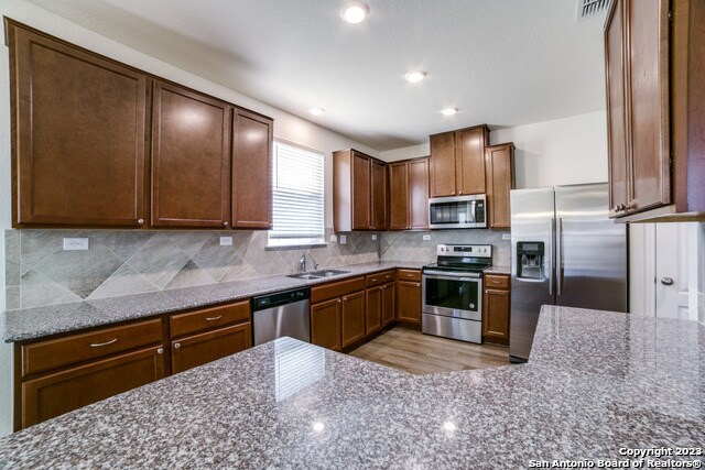 8418 Fortuna Vly San Antonio, TX 78252 photo 5
