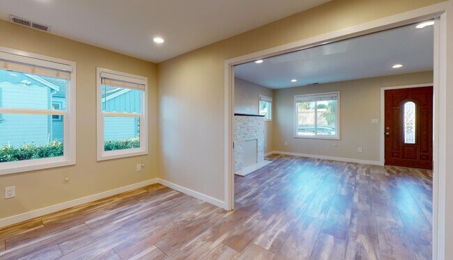 1020 Cleveland Street, Redwood City, CA 94061 photo 5