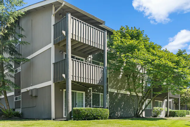 Tacoma Gardens Apartments photo 2