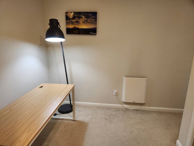 Queen Anne Townhome photo 4