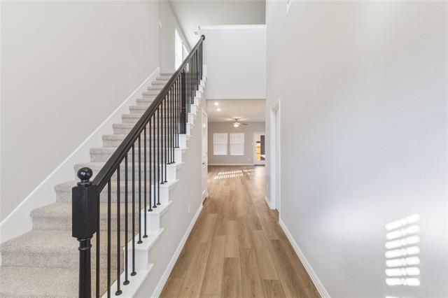 510 Clover Crk Dr McKinney, TX 75071 photo 3