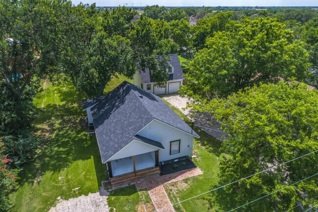 509 Highland Ave Wills Point, TX 75169 photo 5