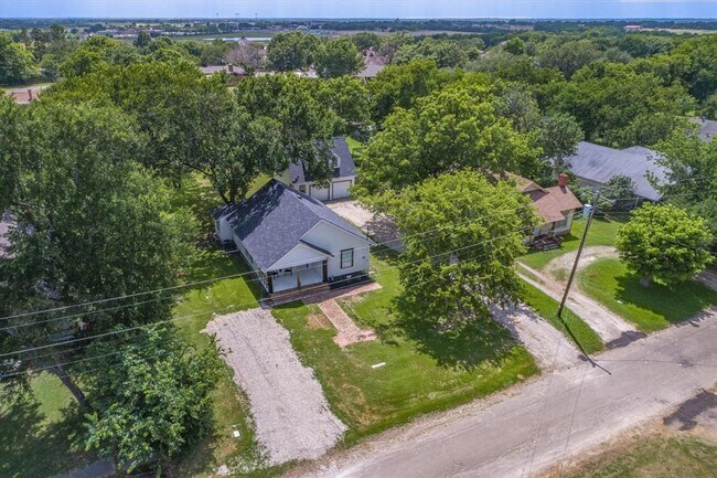 509 Highland Ave Wills Point, TX 75169 photo 4