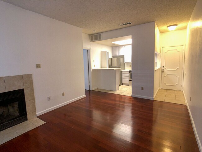 Croix Condominiums photo 4
