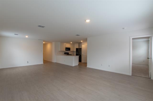 1605 Parlier St McKinney, TX 75071 photo 5